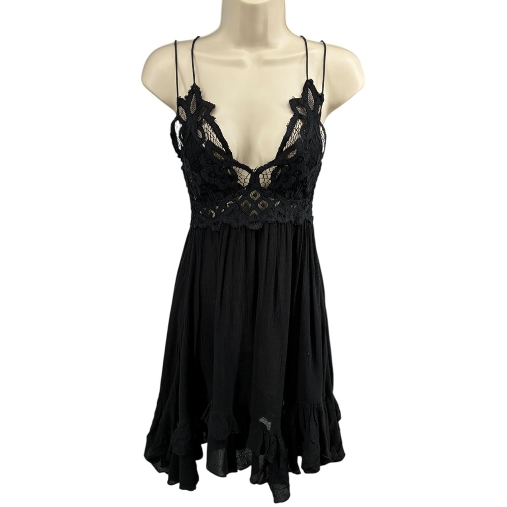FP‎ One Black Lace Slip Dress Boho Babydoll Mini Strappy Back Ruched XS S Est'd